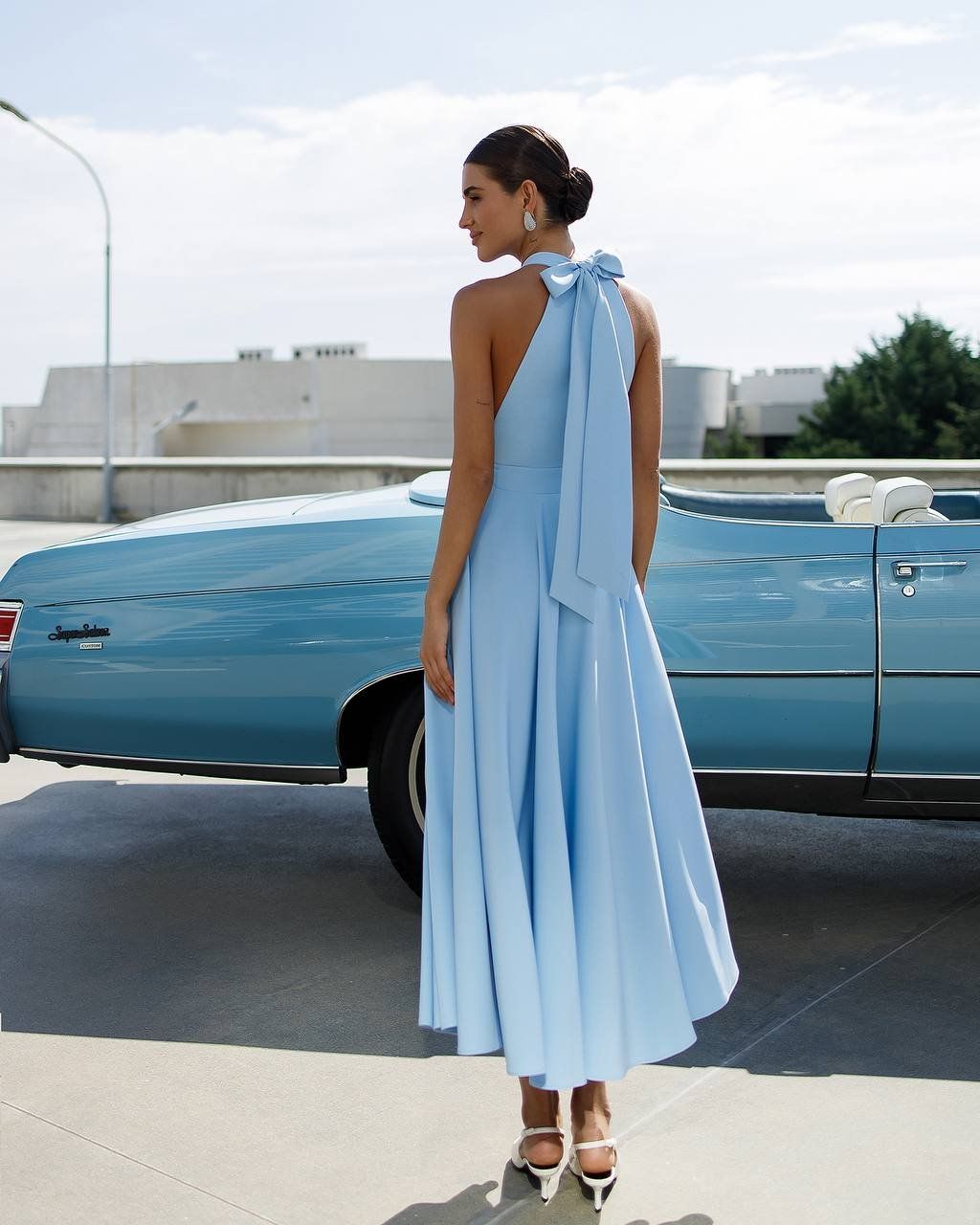 Vestiti: Blue Elegant Midi Dress with Bow Size: L – Nuovo e nell'imballaggio originale da Zürich venduto da Ms.Me-Fashion 6