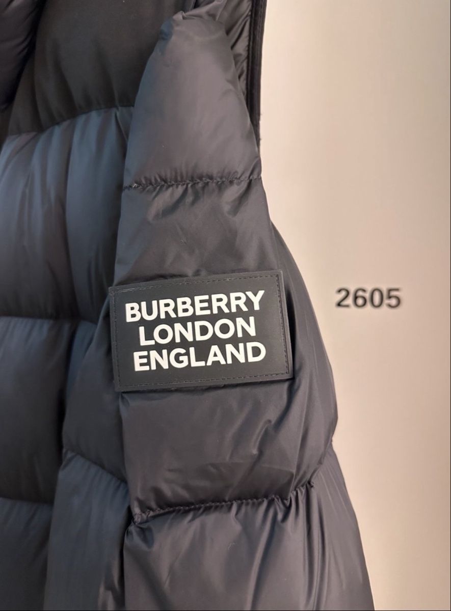 Burberry Giacche: Burberry Daunenjacke – Usato da Zürich venduto da mu3ad 1