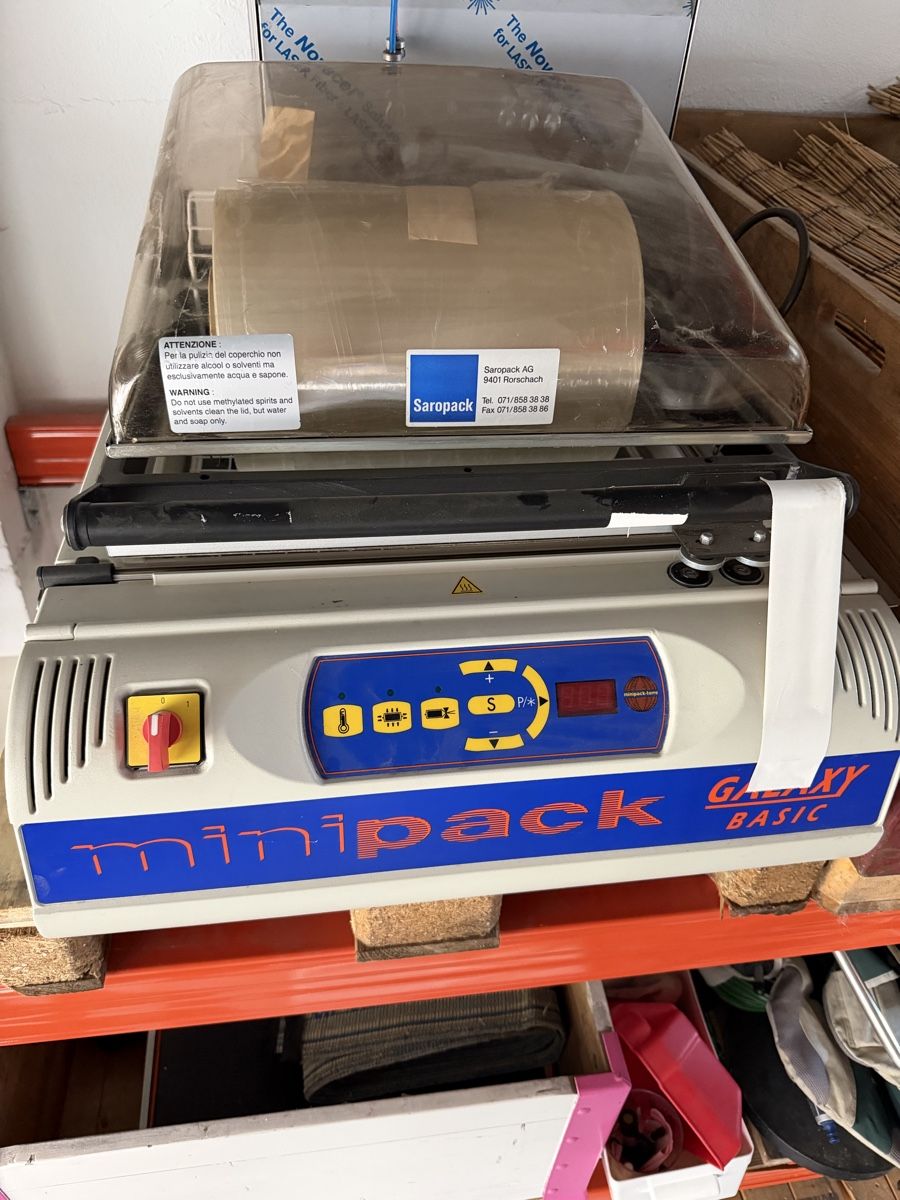 Elettrodomestici da cucina: Minipack Galaxy Basic Verpackungsmaschine  – Difettoso da Interlaken venduto da Babalaas 3