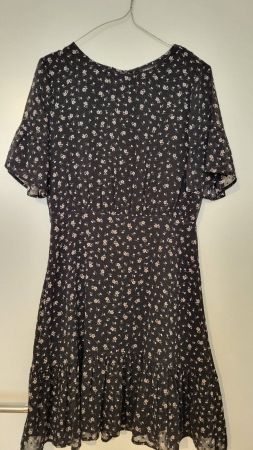 simple dress "yessica" 10chf, black