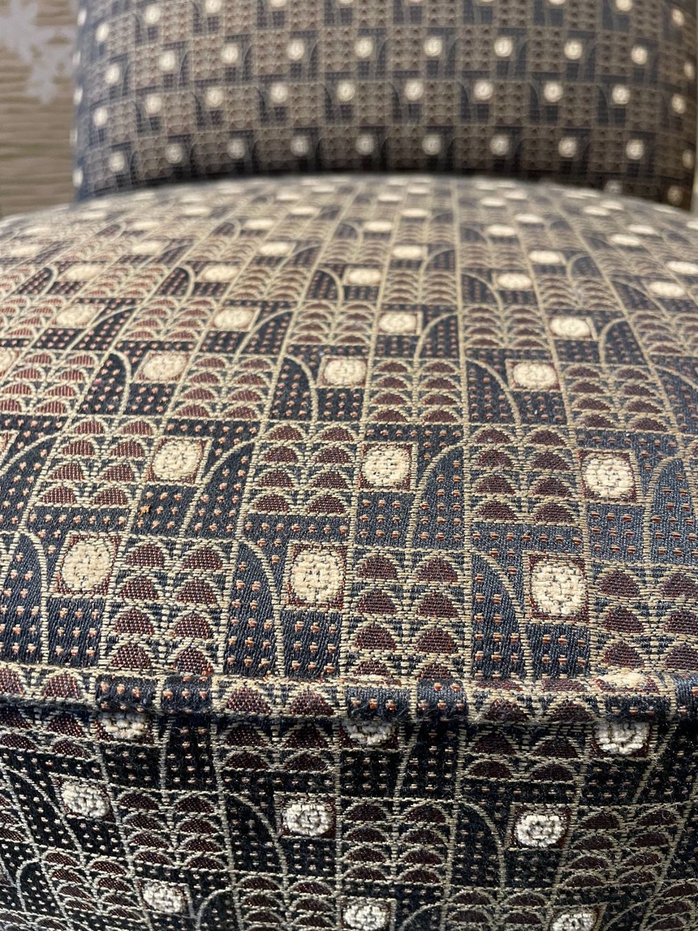 Poltrone: Napoleon III Sessel, neu bezogen, Stoff Josef Hoffmann – Nuovo (secondo la descrizione) da Luzern venduto da stilwerkstatt 2