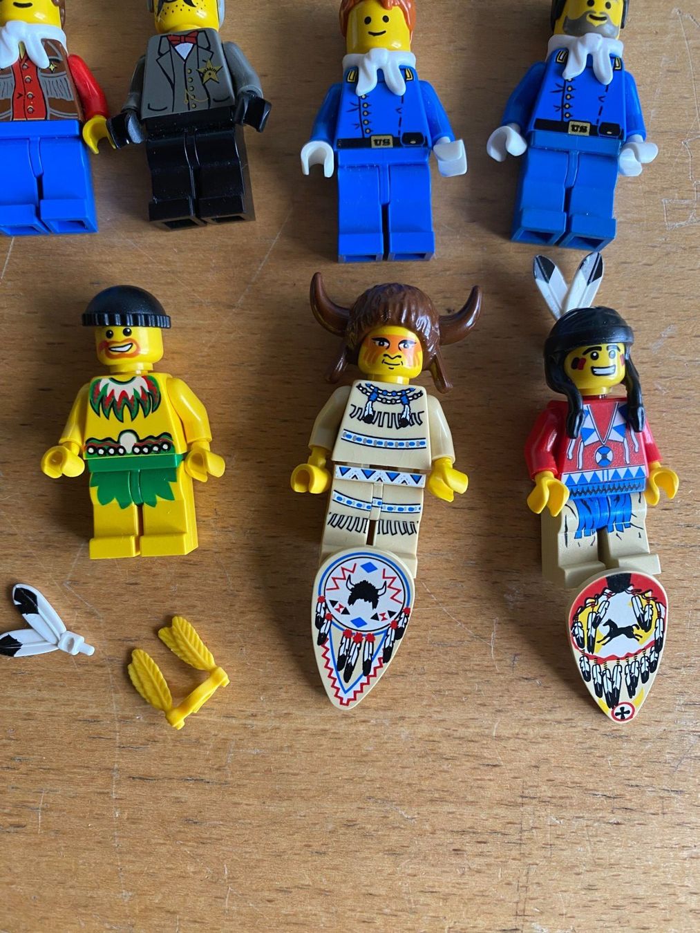 Lego Baukästen: Lego Wildwest Figuren – Gebraucht aus Niederuzwil von Flohbruno 1