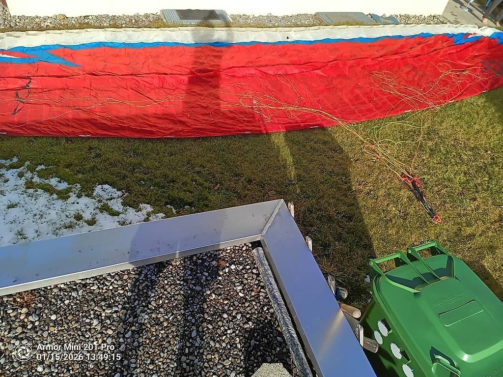Nova Sport dell'aria & Aquiloni: Mentor 3 Parapente – Usato da Bulle venduto da Parapefg