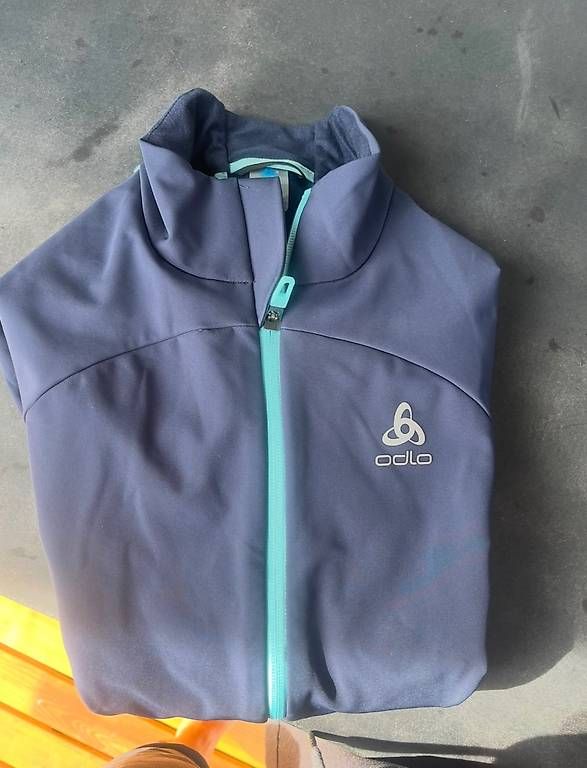 Giacche: Laufjacke – Usato da Weite venduto da Toetti 2