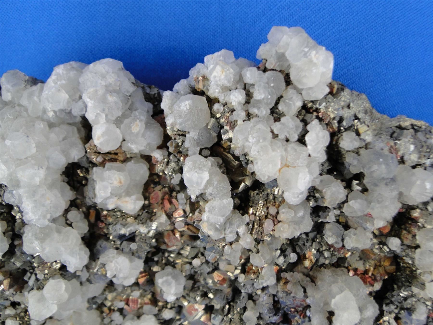 Mineralien & Heilsteine: Calcit (UV-Pink) auf Sphalerit – Gebraucht aus Schinznach Bad von Demerald 2