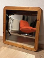 Spiegel mit Holzrahmen - vintage 80er - 58x58cm