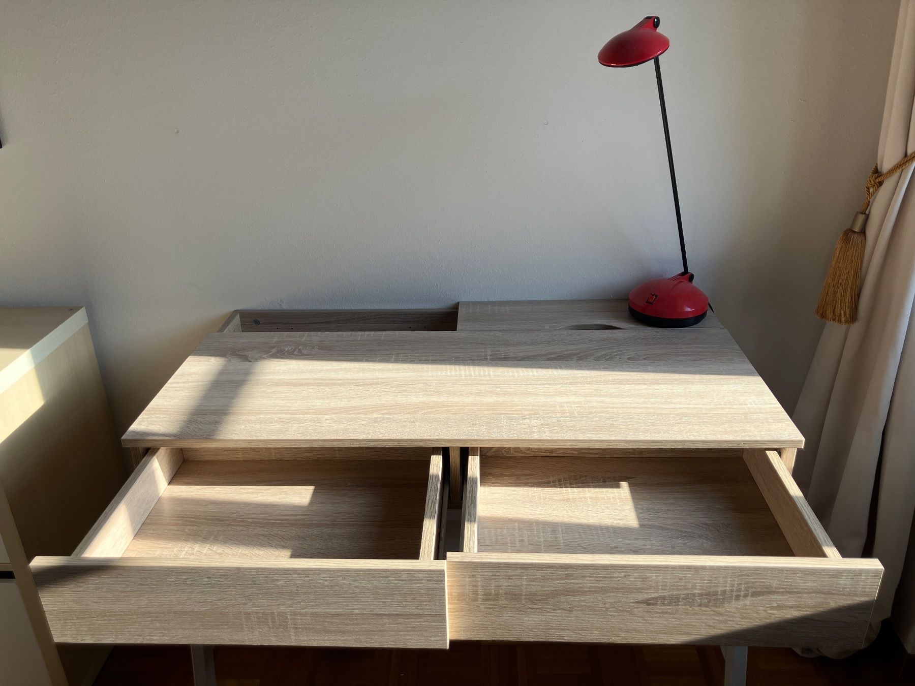 Schreibtische: Bureau et/ou chaise – Gebraucht aus Ecublens VD von hug_bzn2 2
