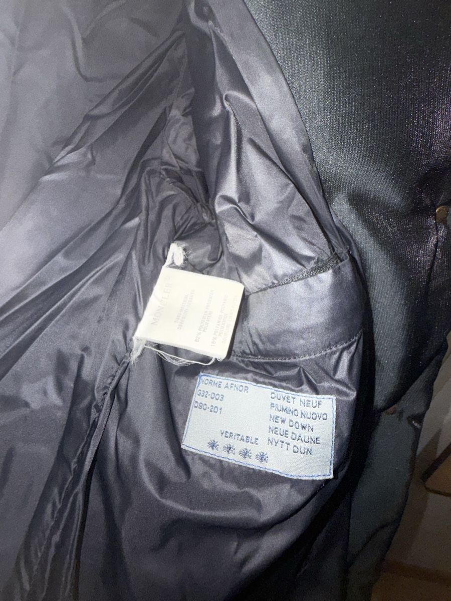 Moncler Jacken: Moncler Jacke Grösse M  – Gebraucht aus Bern von Lia1501 2