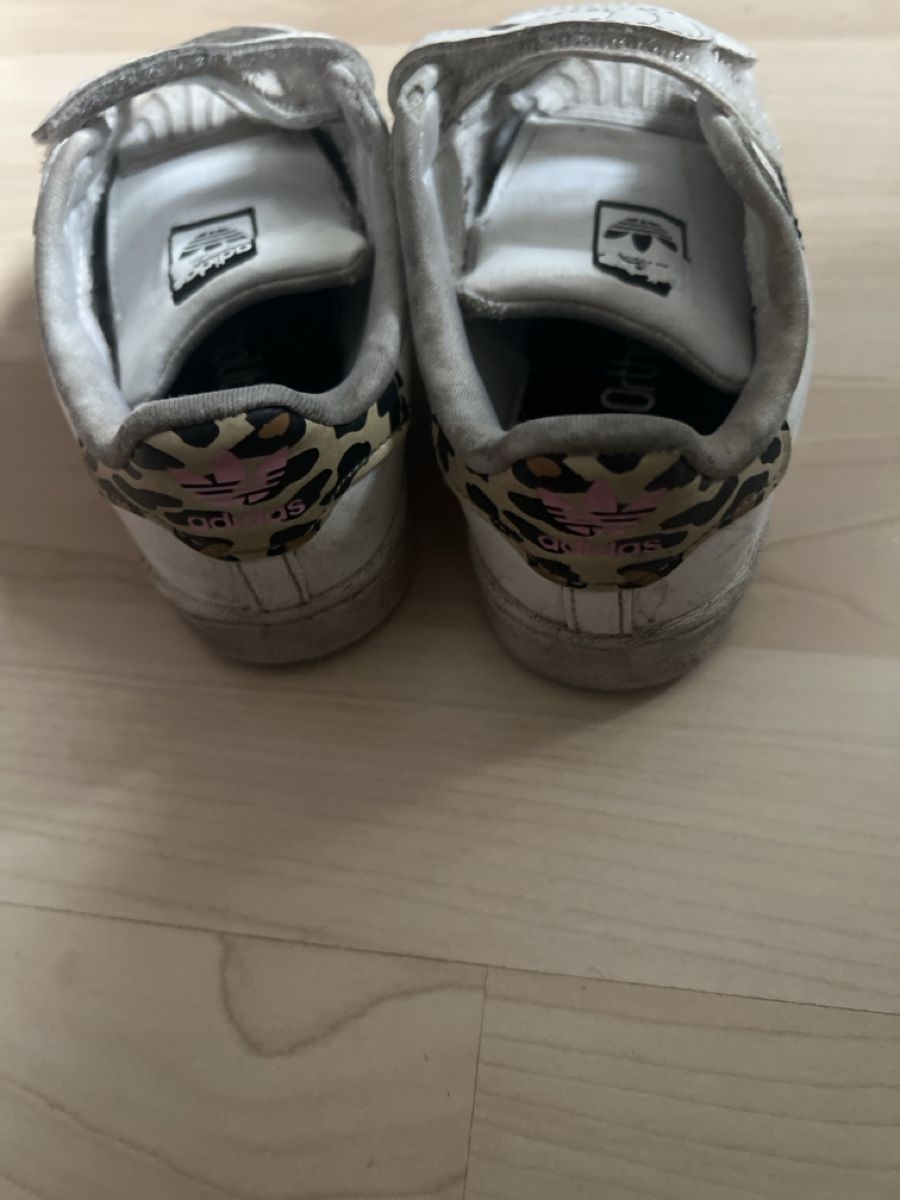 Adidas Scarpe per ragazzi: Schuhe – Usato da Merenschwand venduto da Pao_29 2
