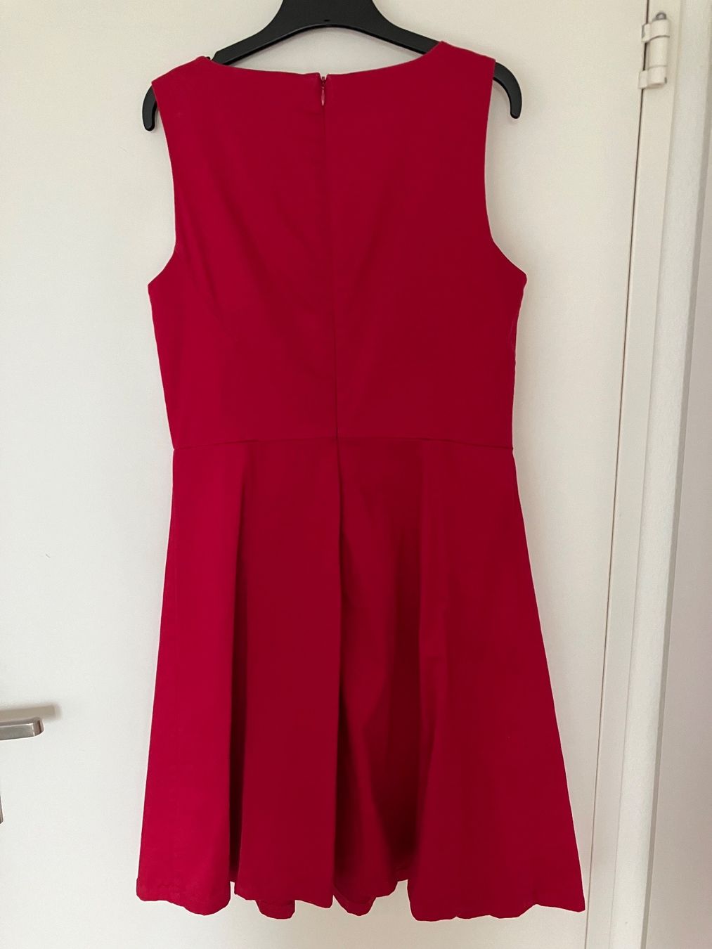 Vestiti: Sommerkleid Fuchsia Gr. 36 – Usato da Thalwil venduto da ansae17 1