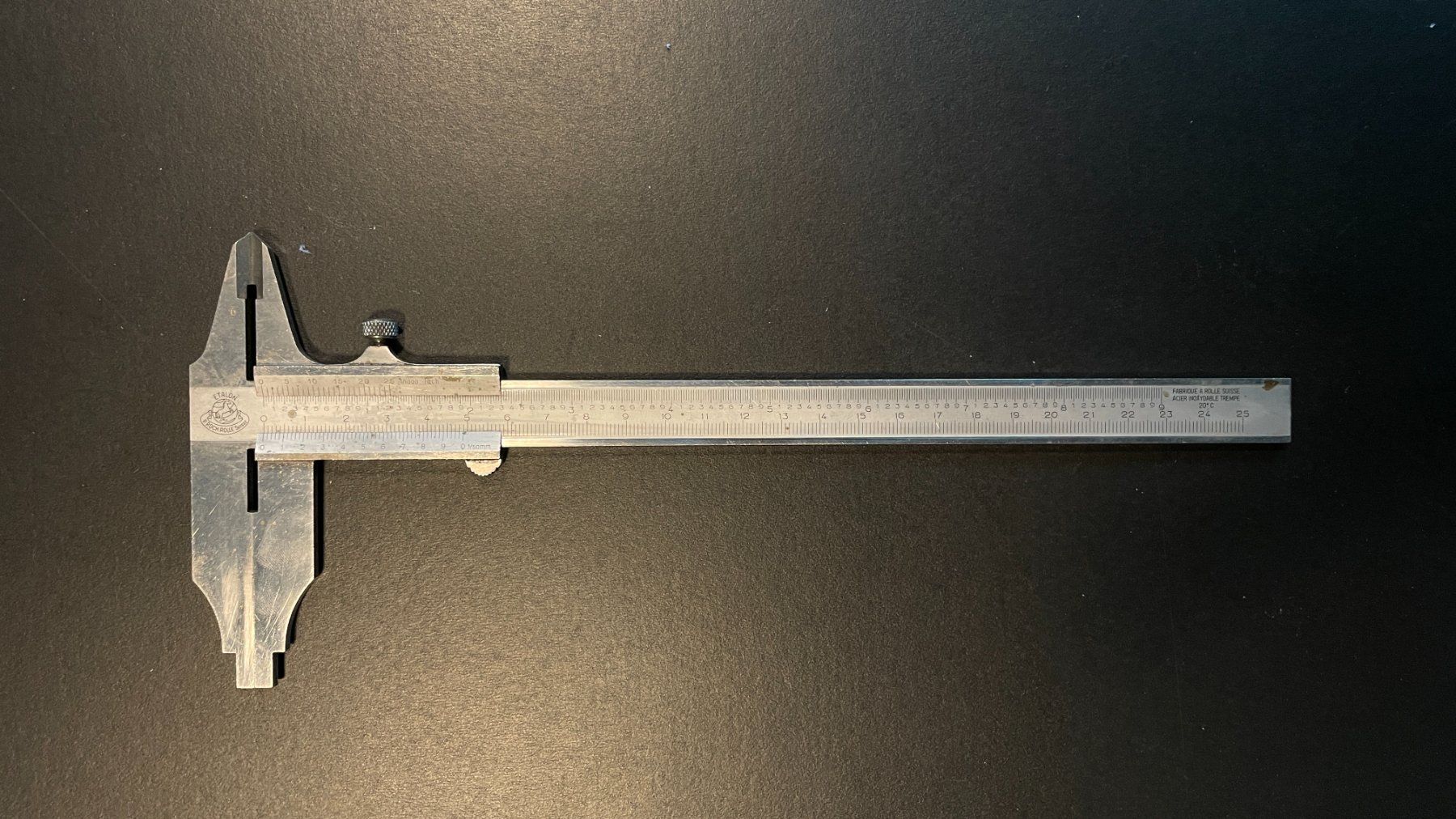 Messen: Messschieber 250mm – Gebraucht aus Basel von Balthazara