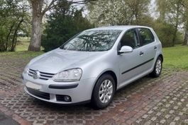 VW Golf 2.0 FSI / 150PS, Automat, nur 70tkm, 2-Schlüssel usw
