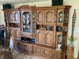Wohnzimmerschrank, massiv Eiche