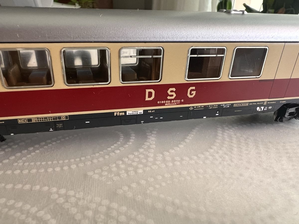 Märklin Modellini di ferrovie: Märklin TEE-Speisewagen Blechmodel – Usato da Ostermundigen venduto da K-Modellbau 2
