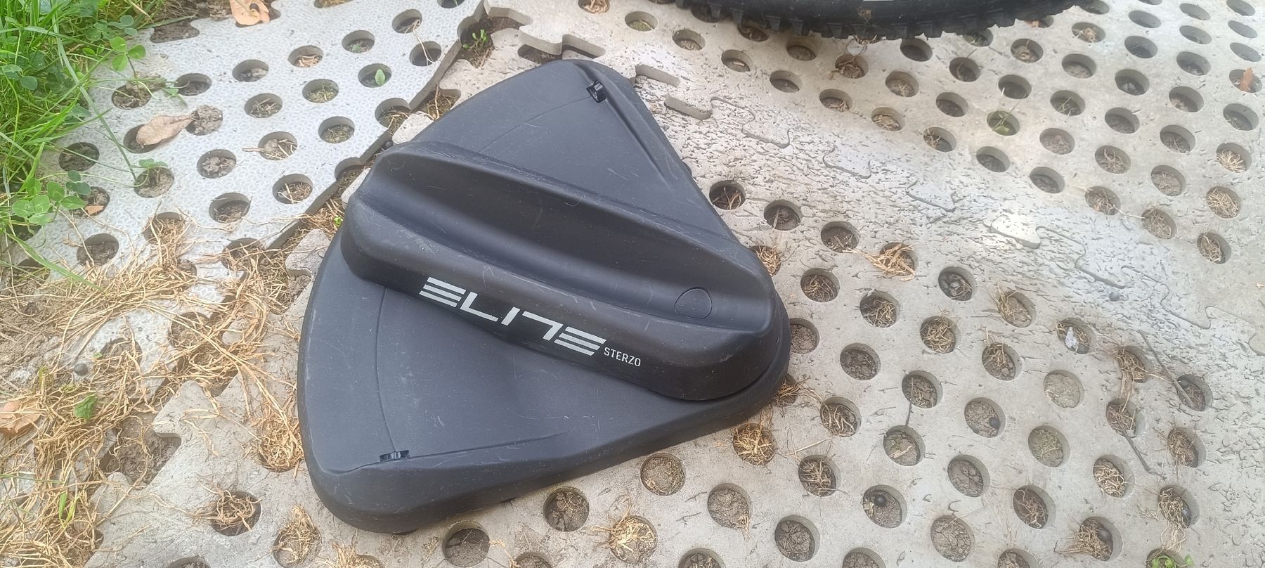 Hometrainer: Elite Qubo Fluid Rollentrainer  – Usato da Arbon venduto da Gatto81 3