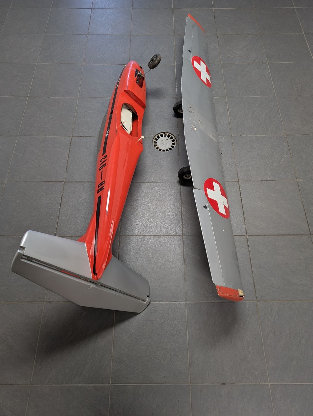 Modellismo RC: Avion RC Pilatus – Difettoso da Alle venduto da hachiroku 2