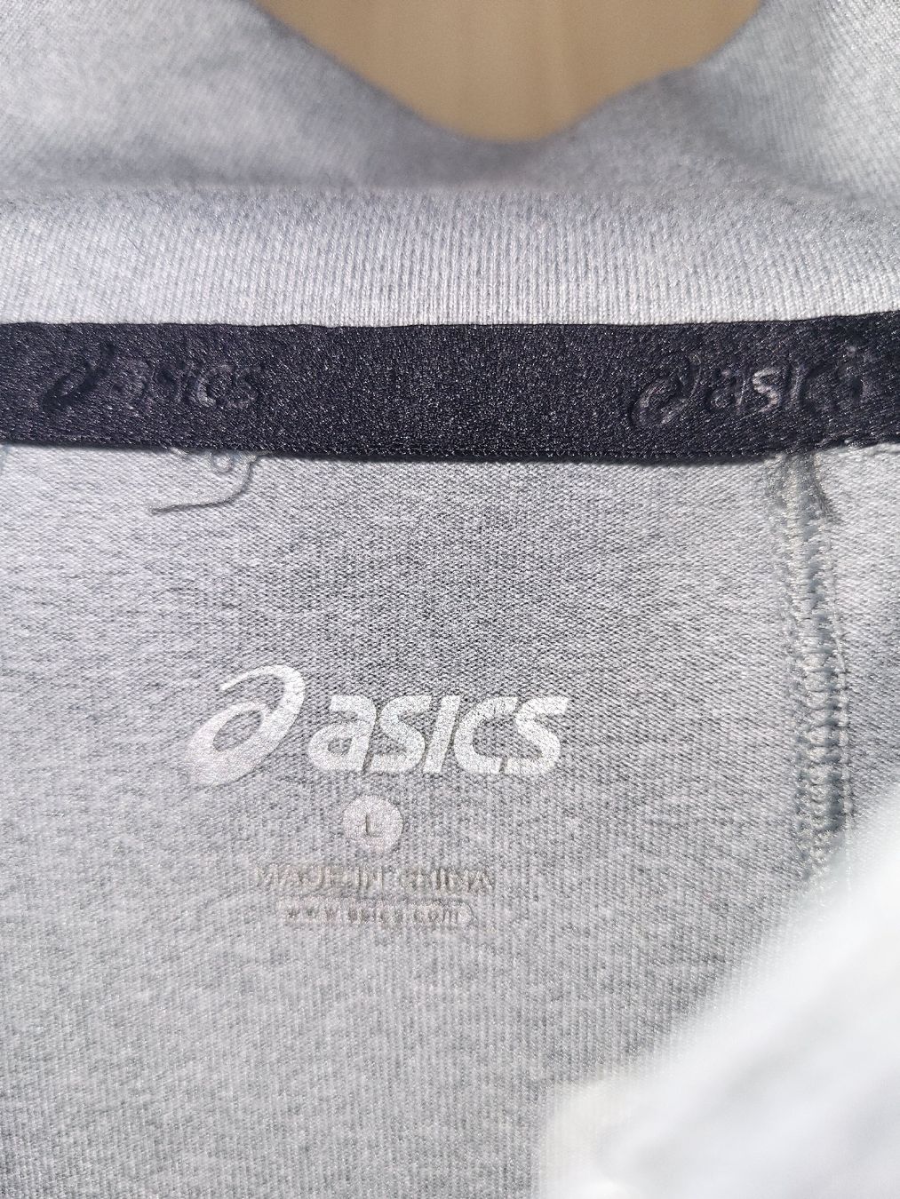 Asics Giacche: Asics Laufshirt Herren Grösse L – Usato da Zollbrück venduto da Swissrace2 4