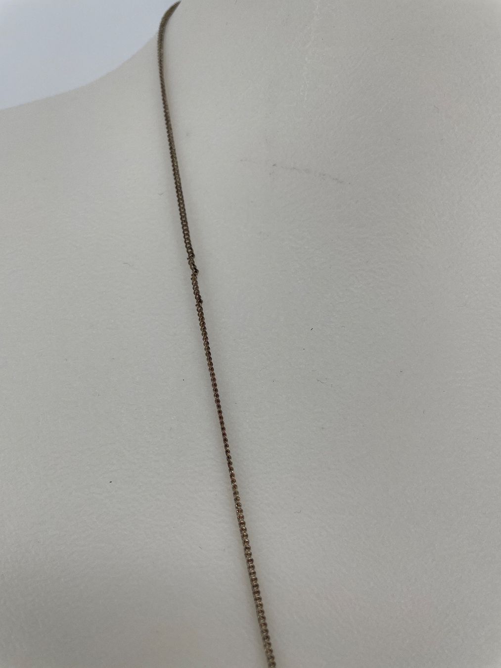 Catenine: Halskette mit Anhänger – Usato da Auenstein venduto da moin. 2