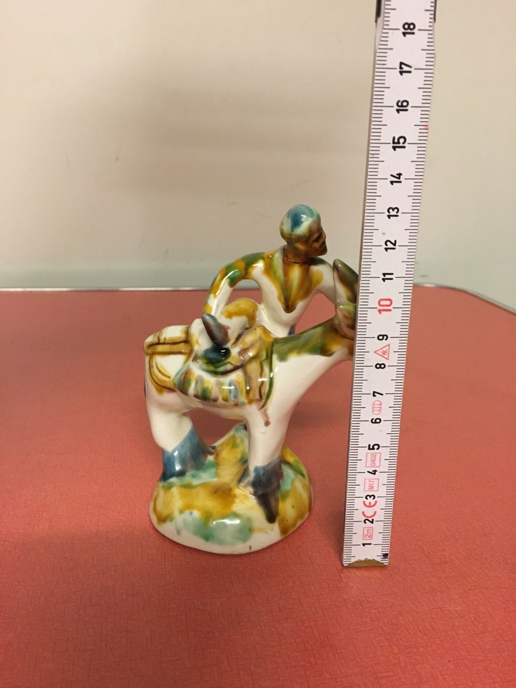 Statuette: Wunderschöne Keramik Figur Hand Bemalt. – Usato da Lanzenhäusern venduto da vic63 7