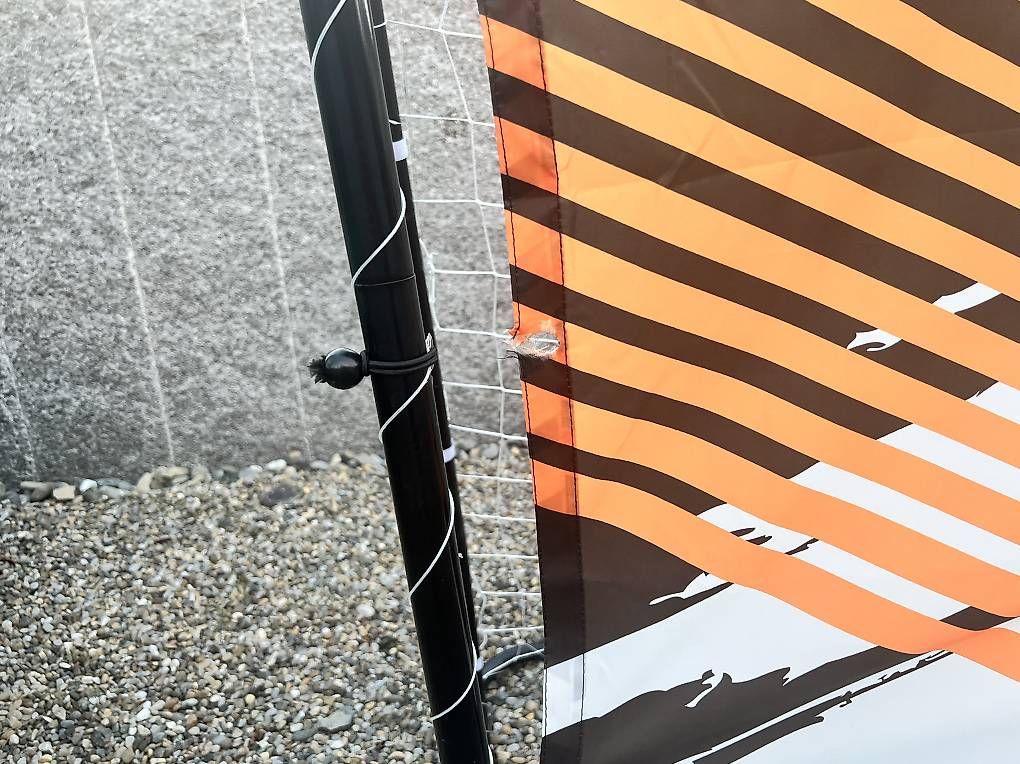 Buts de football & hockey: Fussballtor mit Torwand – D'occasion à Rorschacherberg par Bexi 1