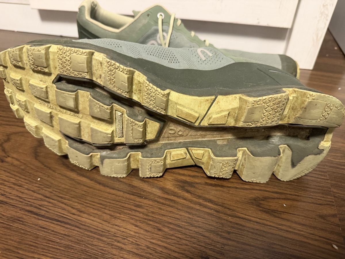 On Scarpe da uomo: ON Running Cloudventure Peak Trailrunning Schuhe Gr. 47 Herr – Usato da BADEN venduto da Sprinz 4