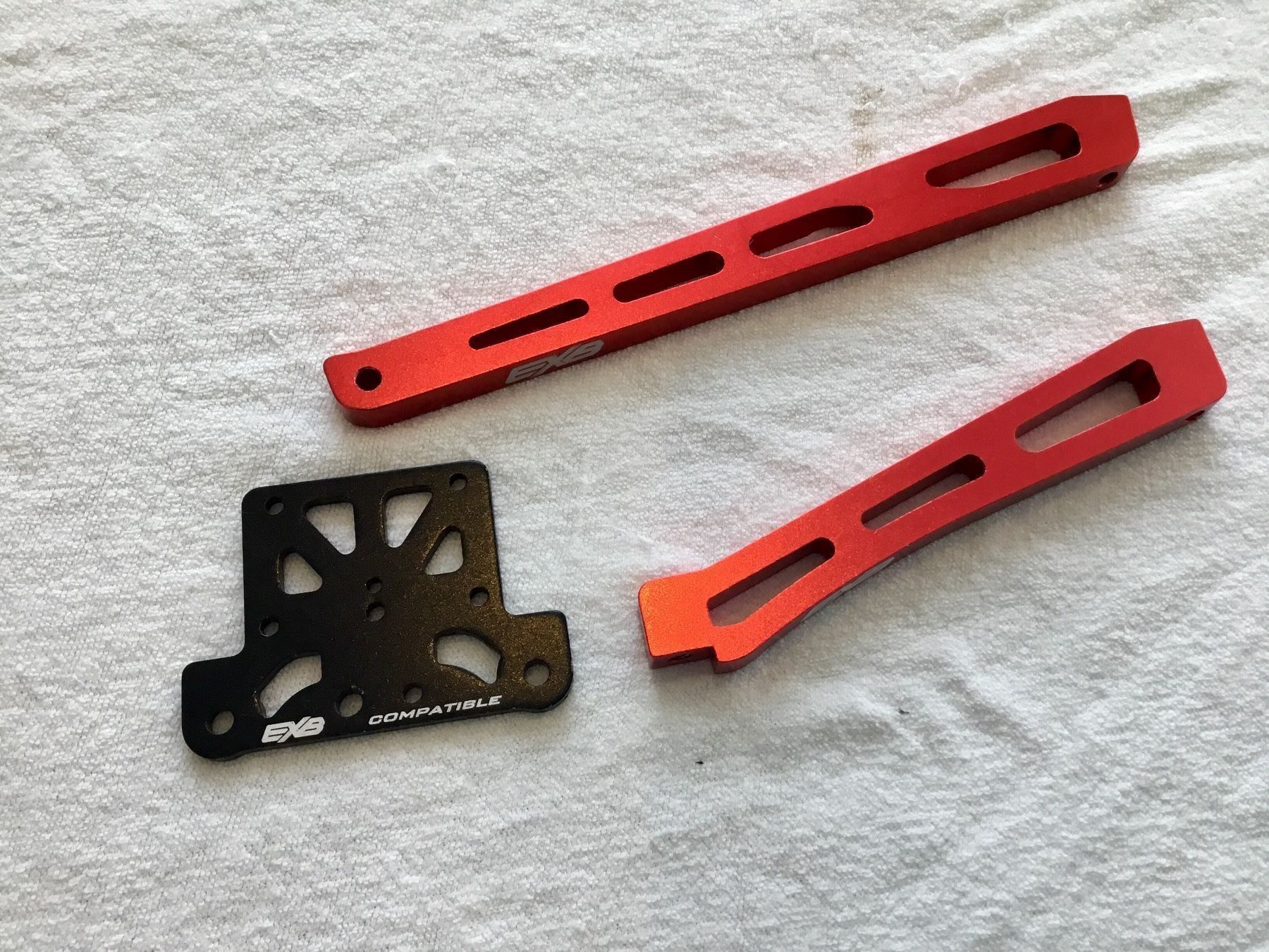 Arrma RC Modellbau: Arrma Kraton EXB V1 1:8 Chassis-Brace – Neu (gemäss Beschreibung) aus Büsserach von Swissbluesmobile 1
