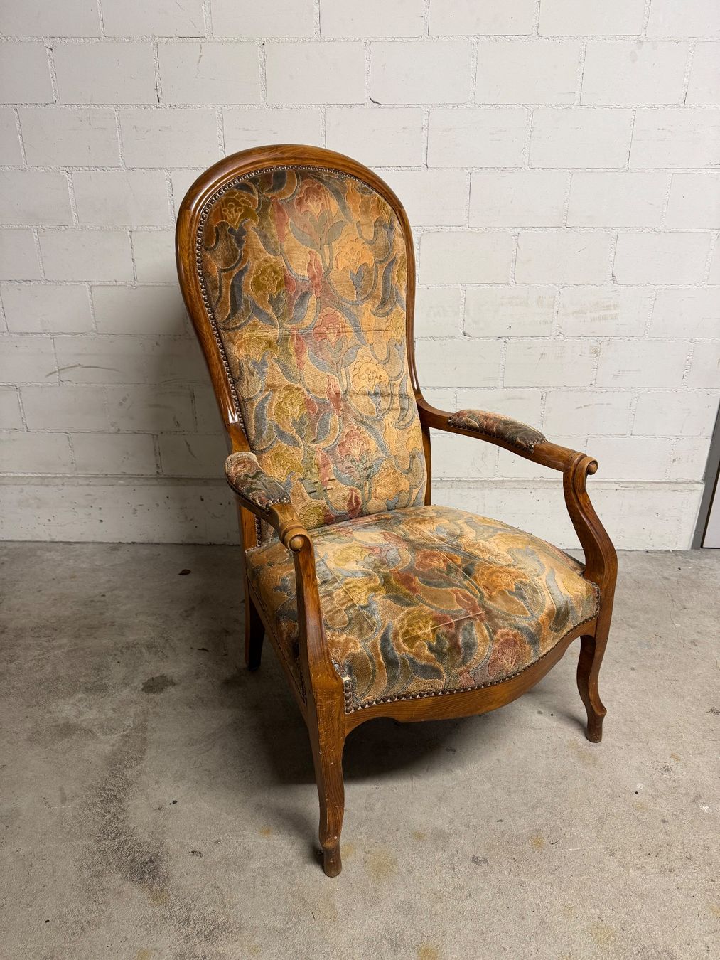 Poltrone: Louis Philippe Ohrensessel mit Velours Bazug – Usato da Zürich venduto da nils.alex