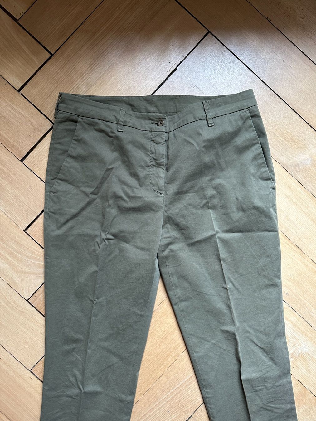 Aspesi Hosen: ASPESI - Hose olivgrün 46 – Gebraucht aus Zürich von Diazaio 1