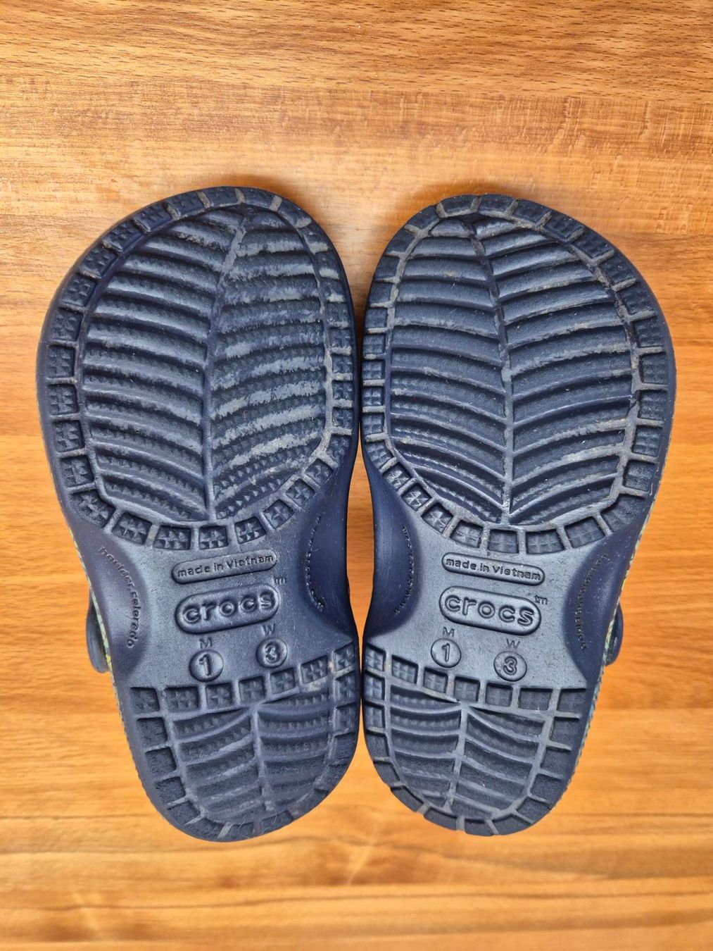 Scarpe per ragazzi: Crocs in der Grösse M1 W3 – Usato da Wetzikon ZH venduto da Uersel5 3