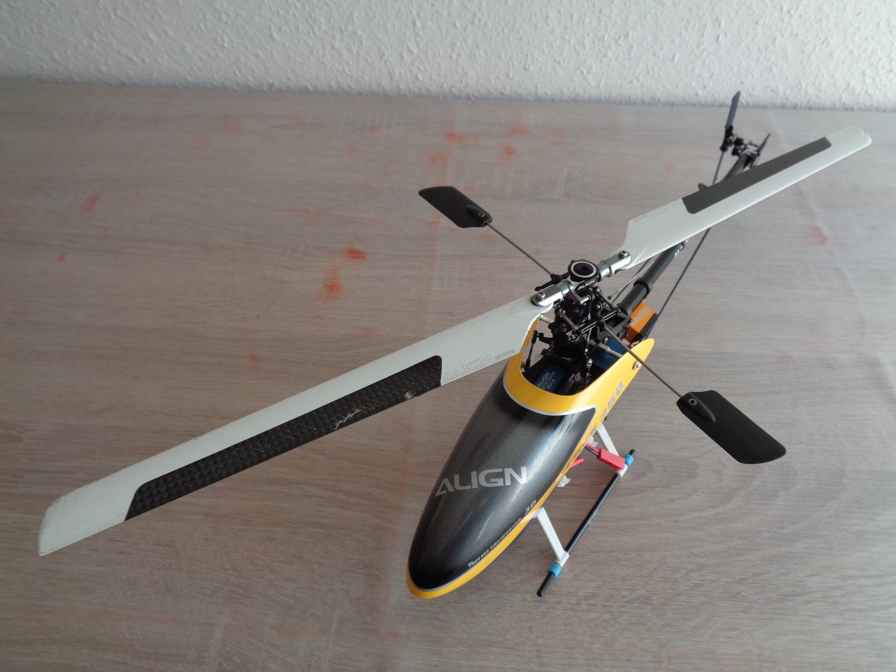 Align Modellismo RC: Helikopter ALIGN T REX 250 – Usato da Genève venduto da Jumbofan 2