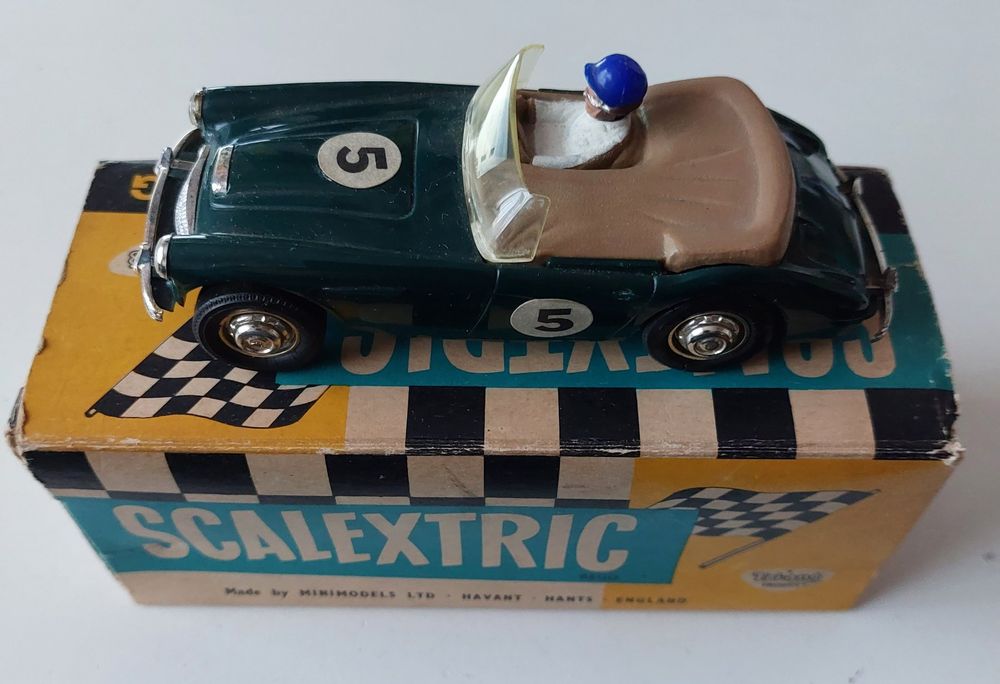Scalextric France C74 Austin Healey 3000 Avec Boîte D'origine - Occasion