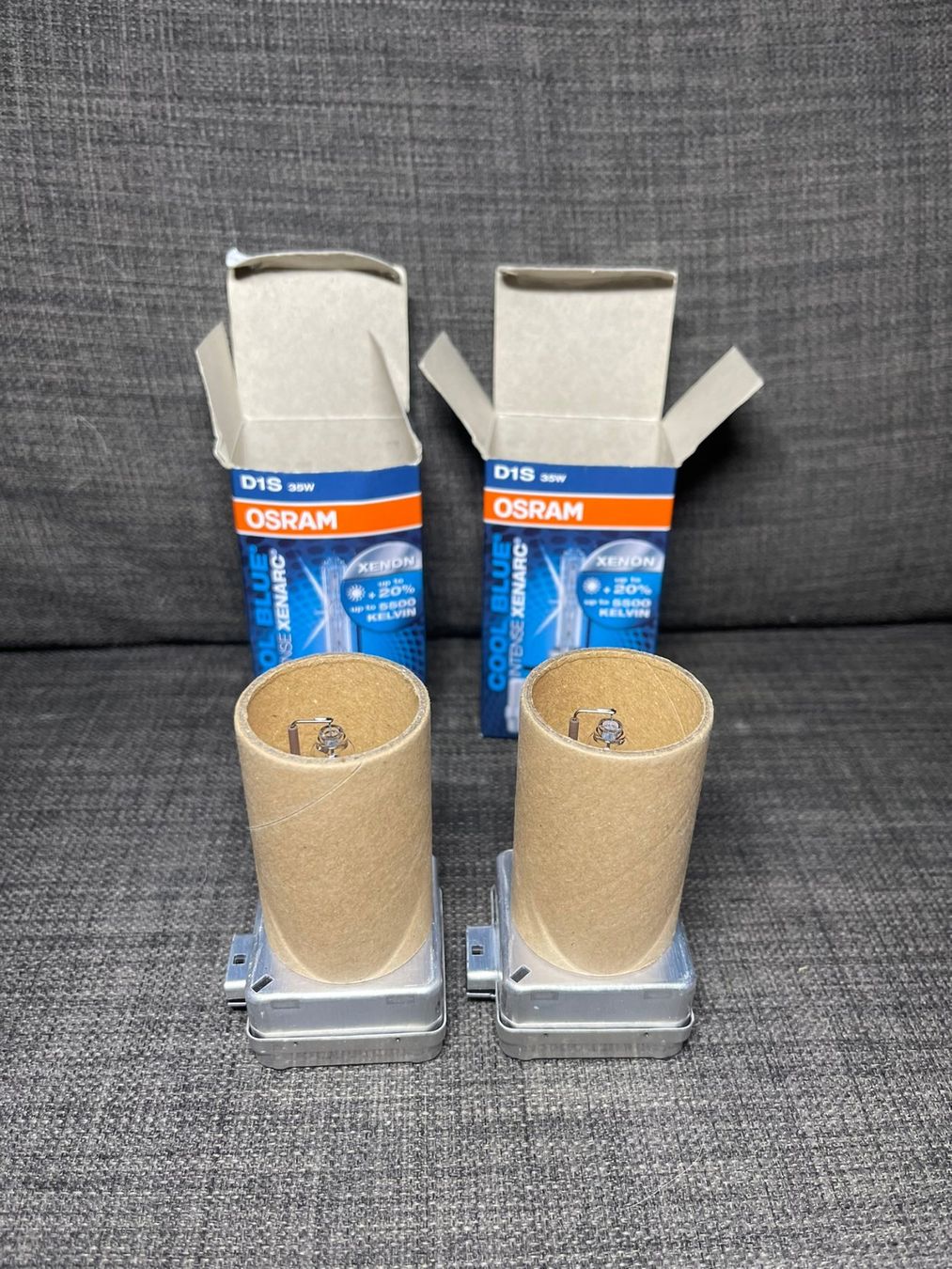 Tutti pezzi di ricambio auto: Xenon Birne D1S , 2 Stück, NEU – Nuovo (secondo la descrizione) da Märstetten venduto da AlienNova