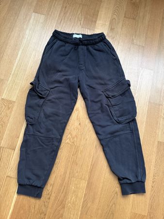 Hosen Zara Gr. 134