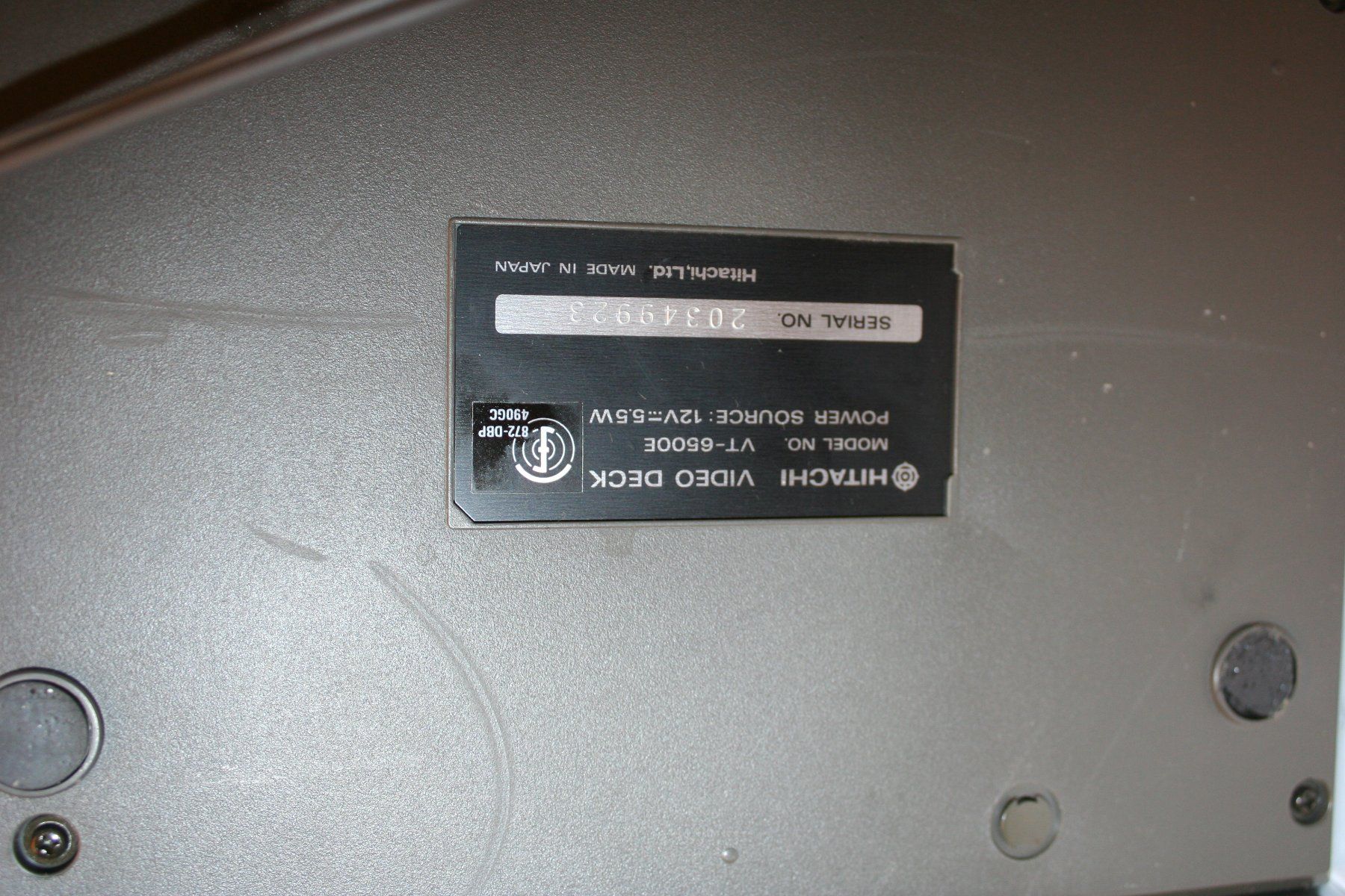 Hitachi Registratori: VHS Videorecorder tragbar Hitachi VT-6500E – Difettoso da Hinwil venduto da ilon13 7