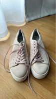 Trendige Sneaker, Grösse 38, ideal für den Frühling!👟