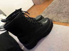 Stiefel neu 