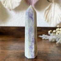 ✲ Hackmanit Sodalith Obelisk ✲ 66g/89mm UV aktiv Turm Spitze