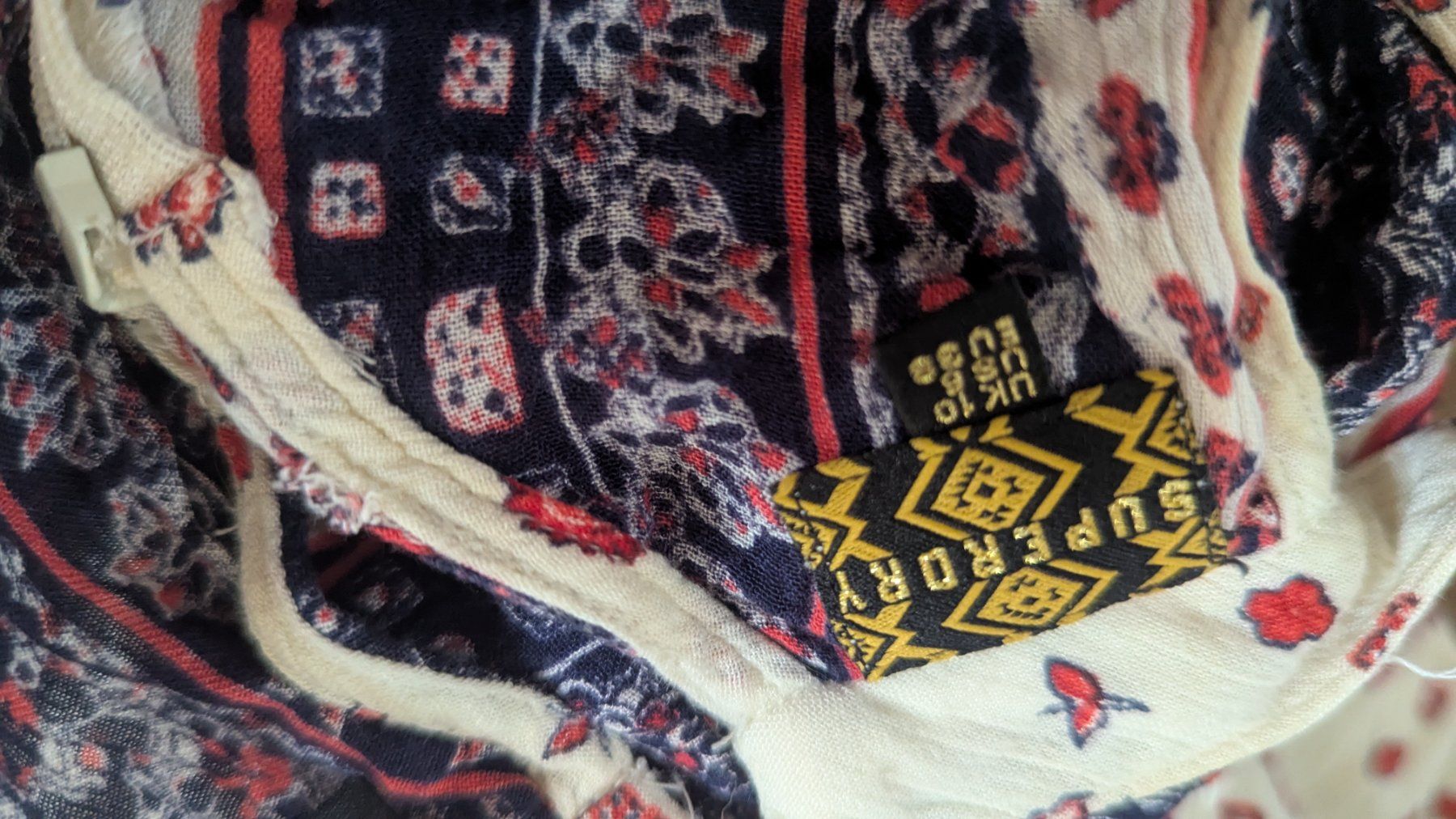 Jumpsuits: Superdry Jumpsuit, Grösse 38 – D'occasion à Zürich par DebsBre 2