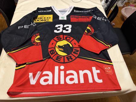 SC Bern Gameworntrikot Junioren Nummer 33 Grösse XL