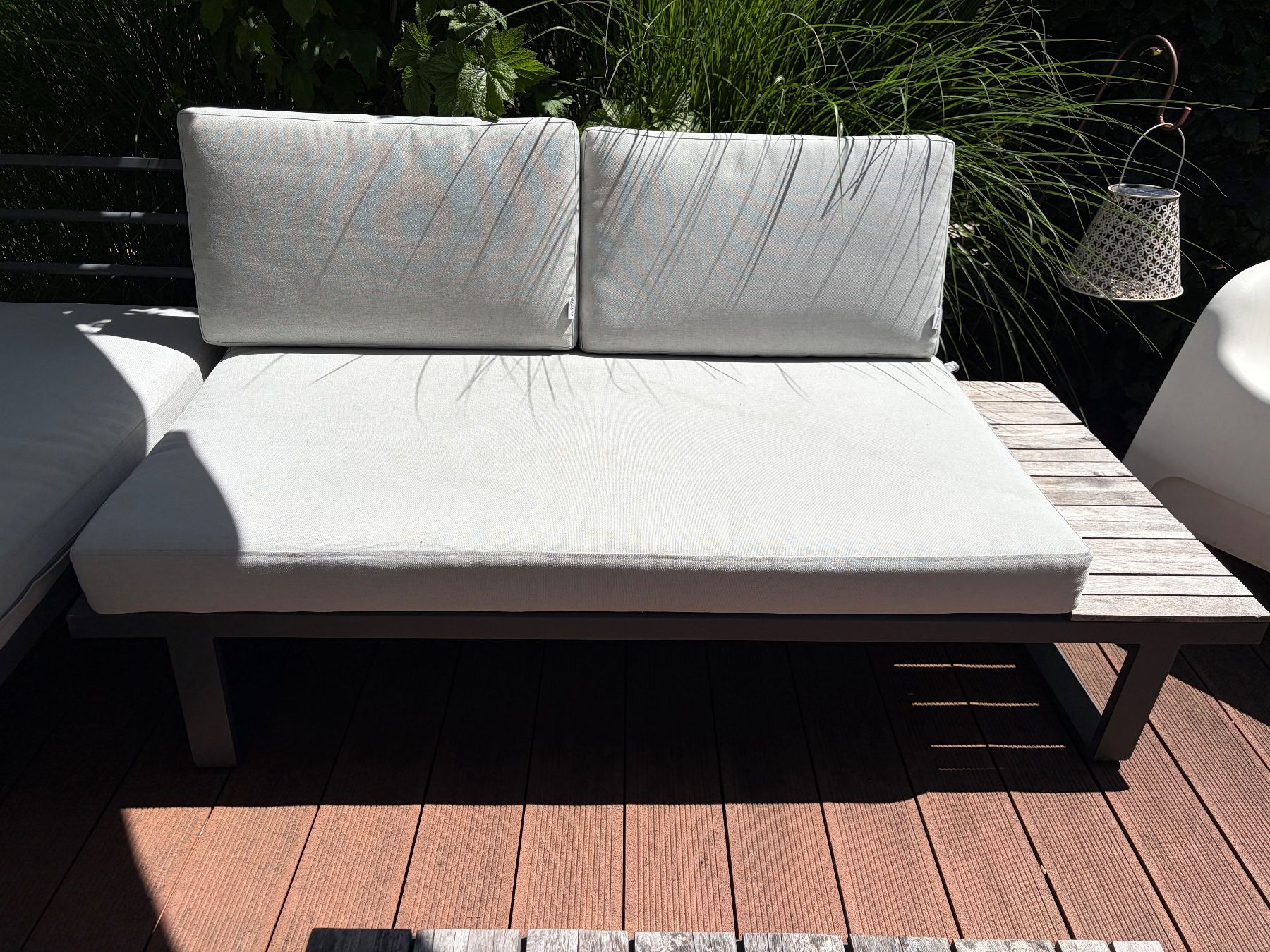 Sofas: Gartenlounge mit Tisch, – Gebraucht aus Reinach BL von Evelyne66 2