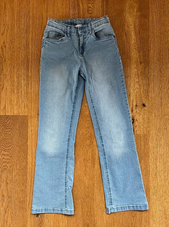 Hosen: JEANS Gr. 152 – Gebraucht aus Worblaufen von derinous
