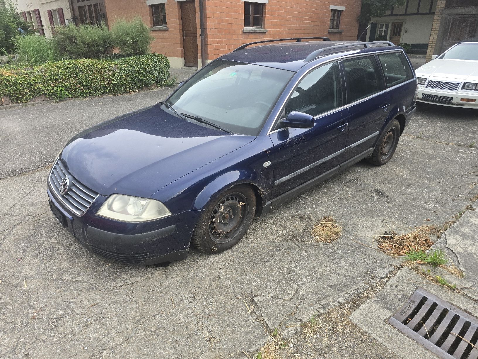 VW Automobili: VW Passat Variant 1.9 TDI Automat – Usato da Aarberg venduto da 2002stefan 1