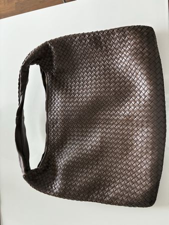 Maxi Bottega Veneta Hobo Bag