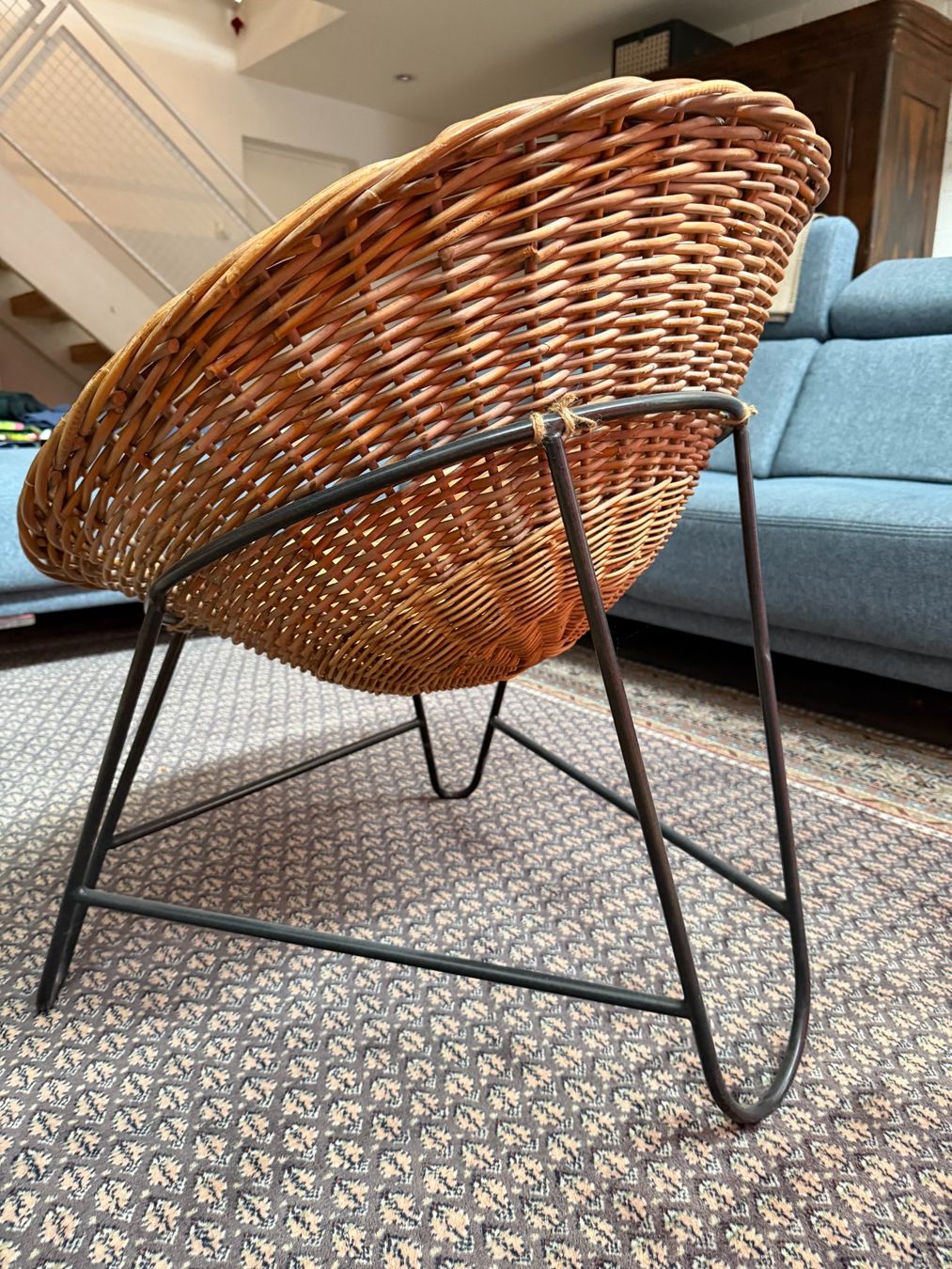 Poltrone: Korbsessel "Acapulco Chair" – Usato da Frauenfeld venduto da Gasssenhauer 1