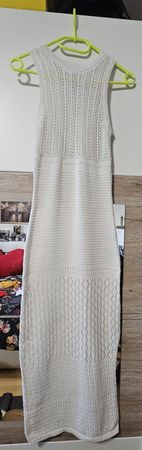 Robe "TINTORETTO" en maille fine, élégante et confortable.