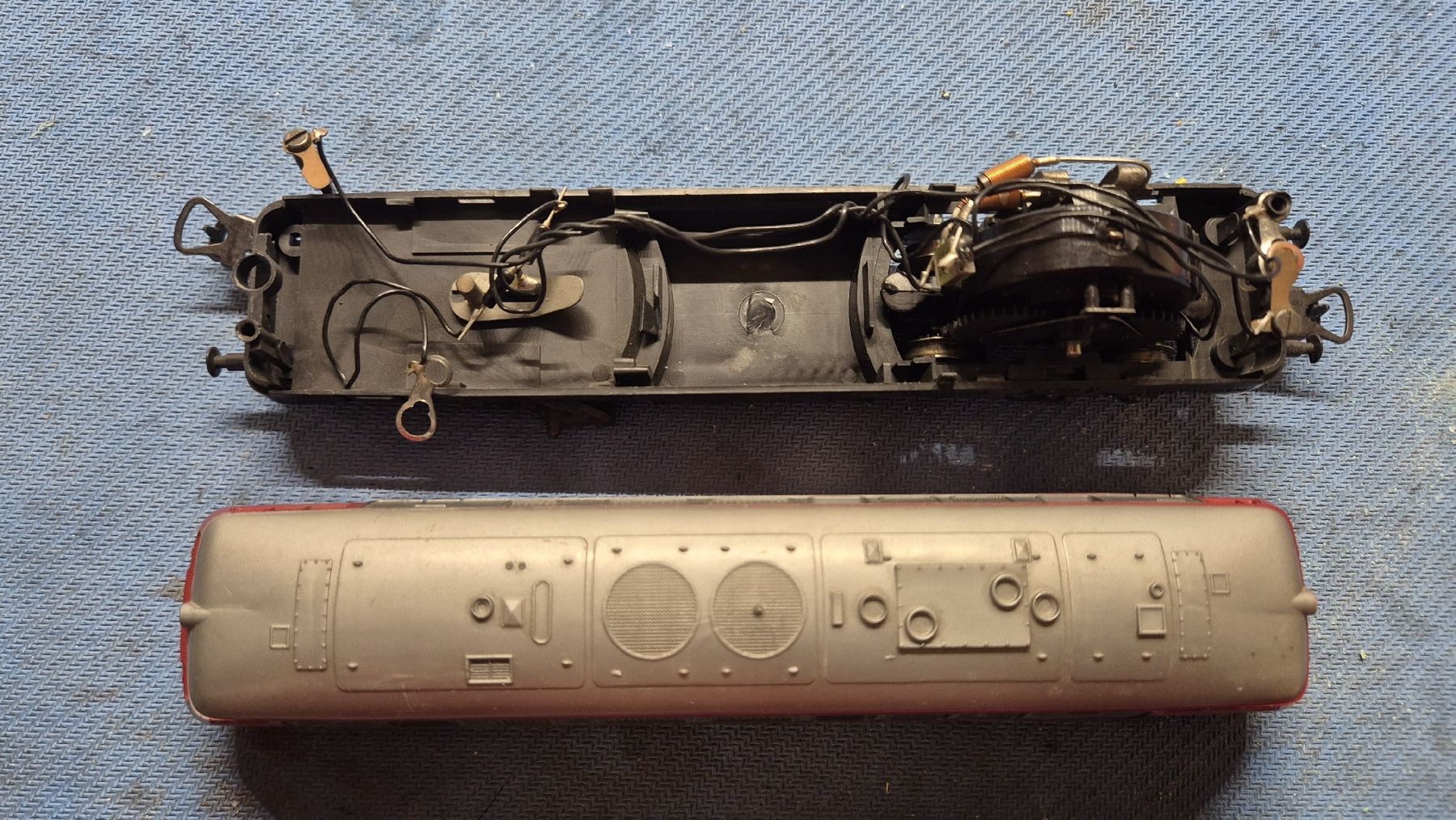 Lima Modellini di ferrovie: HO Lok ersatzteile  – Difettoso da Wangen SZ venduto da Dnepr2 6