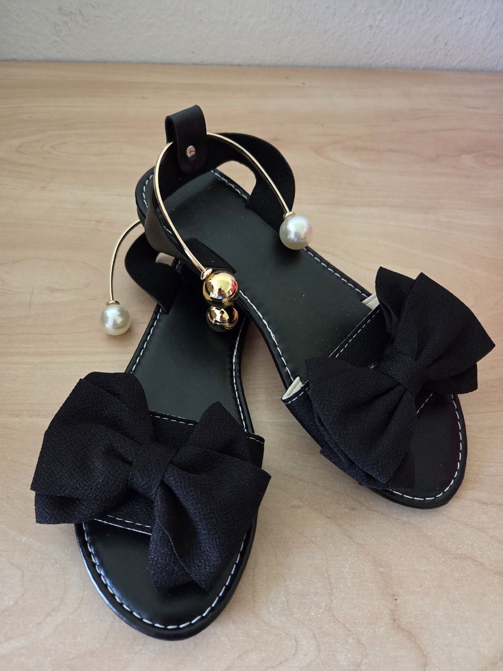 Scarpe da donna: Schwarze Elegante Sandalen Gr.38 – Usato da Winterthur venduto da katzen07