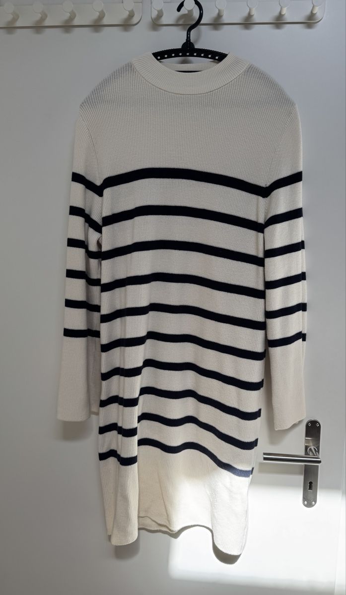 C&A Vestiti: Strickkleid gestreift – Nuovo (secondo la descrizione) da Aesch BL venduto da comven
