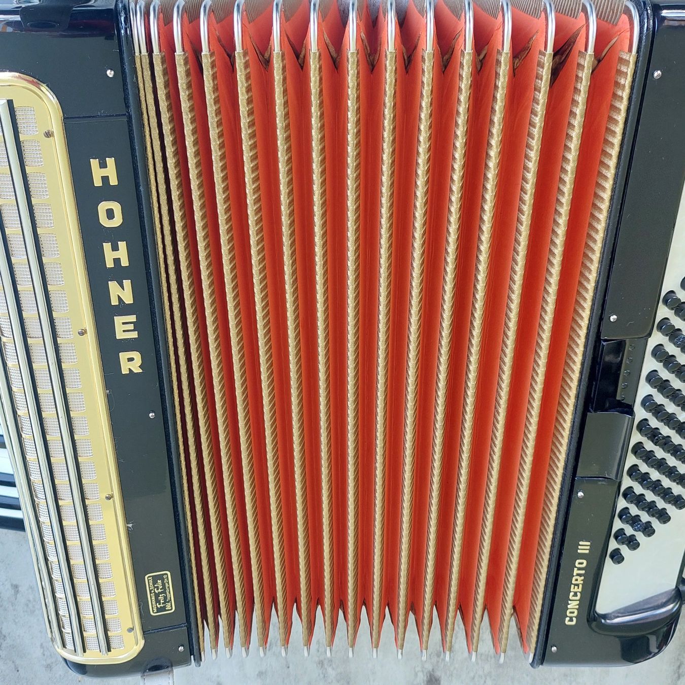 Hohner Musikinstrumente: Handorgel Hohner Concerto III – Gebraucht aus Uzwil von Grauhaar 7