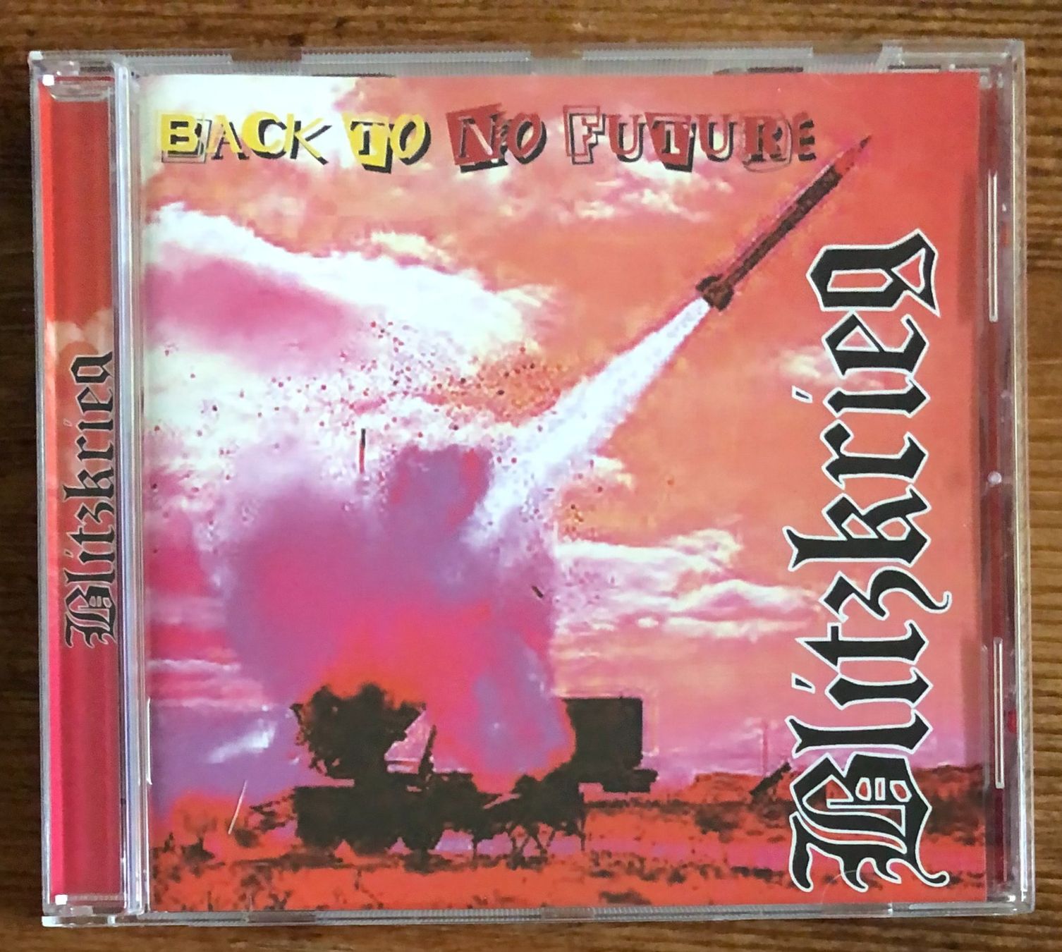 CDs: Blitzkrieg – Back To No Future CD, NEU!, Punk, Compilation – Neu und originalverpackt aus Luzern von Schlafenicht00